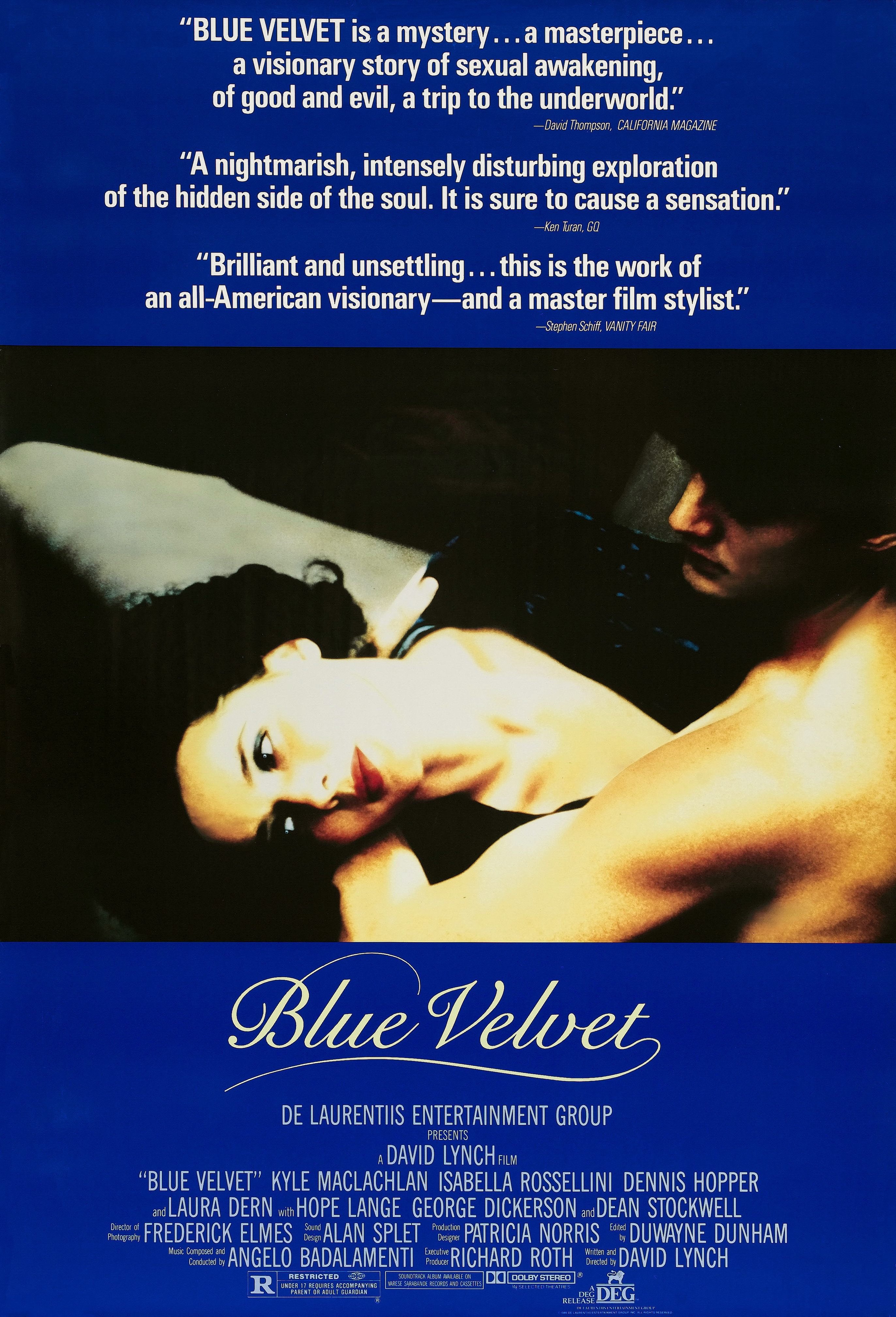 Blue Velvet afişi