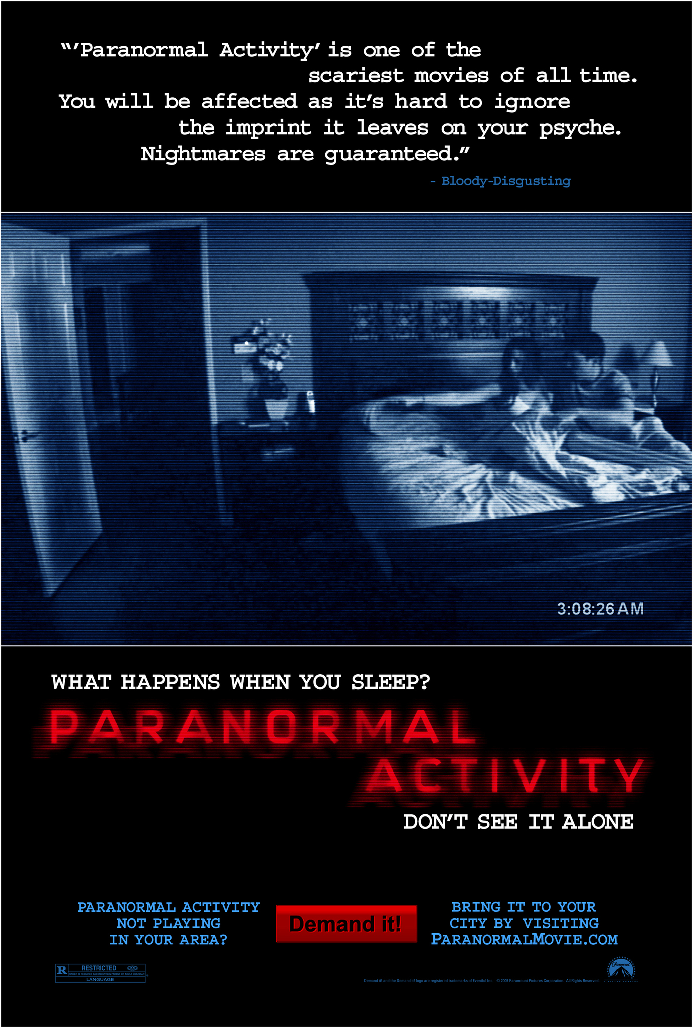 Paranormal Activity afişi